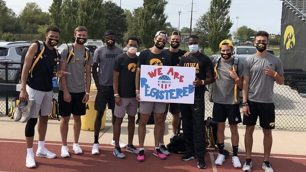 Iowa's Mens Track Team Completing the 90% Challenge in 2020